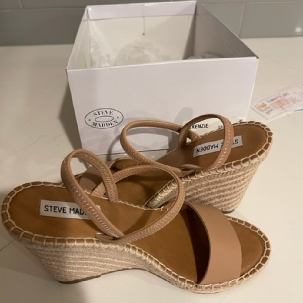 Steve Madden 9M Mckenzie Sandals Tan